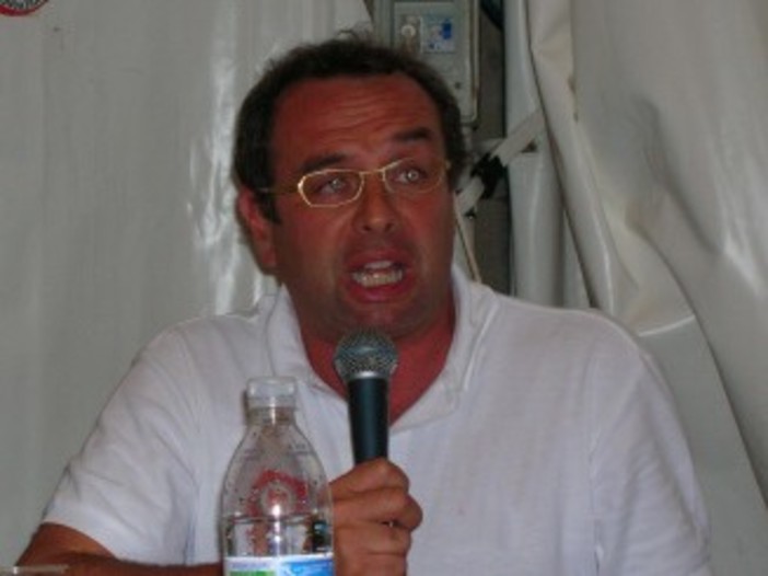 Alessandro Garassini oggi ospite a Radio Onda Ligure 101 Alessandro Garassini oggi ospite a Radio Onda Ligure 101