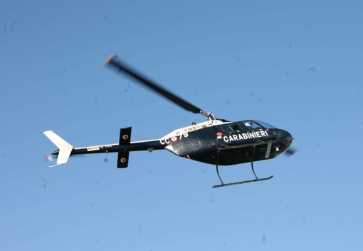 Varazze: maltempo, elicottero carabinieri individua casa danneggiata Varazze: maltempo, elicottero carabinieri individua casa danneggiata