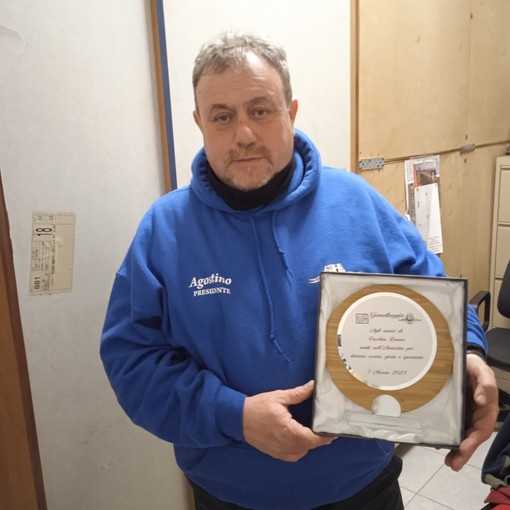 Siglato il gemellaggio tra "Vecchia Loano" e la Onlus "Basta Poco"