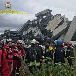 Crollo ponte Genova: Parigi apre inchiesta per "omicidi colposi"