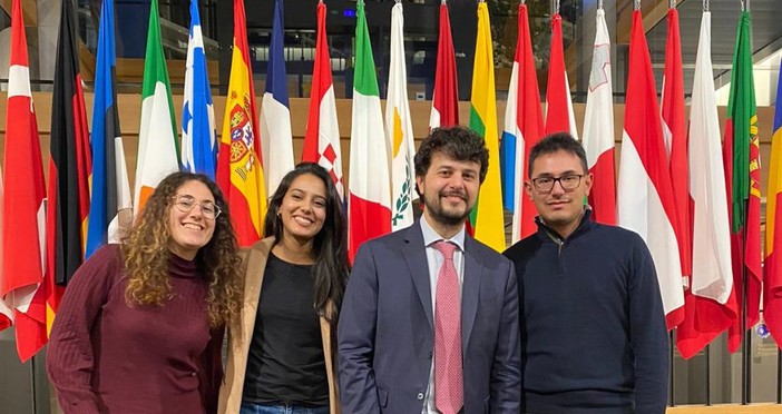 I Giovani Democratici di Savona all’Europarlamento: “Un’occasione per riflettere sull’Europa del futuro” I Giovani Democratici di Savona all’Europarlamento: “Un’occasione per riflettere sull’Europa del futuro”