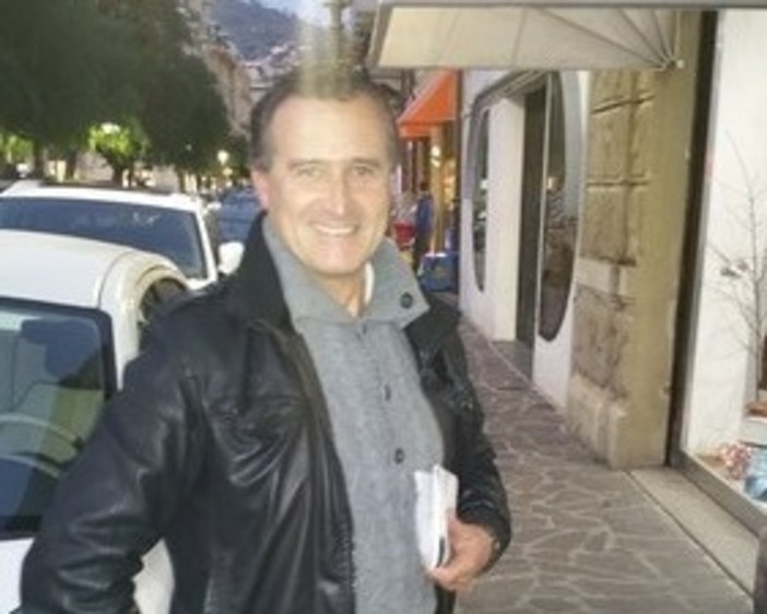 Albenga, Guido Ferraro festeggia il suo compleanno con la presentazione del suo libro "Mirra, un amore infinito"