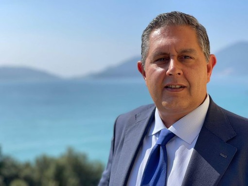 "Lockdown" in Austria per non vaccinati, Toti: "In Italia rilancerei anche l'obbligo vaccinale" "Lockdown" in Austria per non vaccinati, Toti: "In Italia rilancerei anche l'obbligo vaccinale"