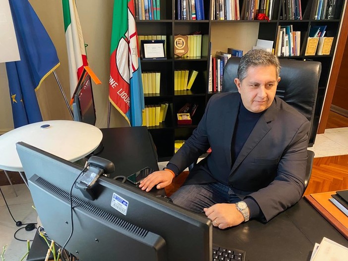 Giornata internazionale disabilità, Toti: "Un abbraccio a chi va avanti con forza e amore. Non ci sono persone speciali, ma semplicemente persone" Giornata internazionale disabilità, Toti: "Un abbraccio a chi va avanti con forza e amore. Non ci sono persone speciali, ma semplicemente persone"