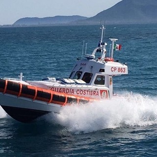 Le due navi incastrate per la collisione a largo della Corsica si sono separate (VIDEO)