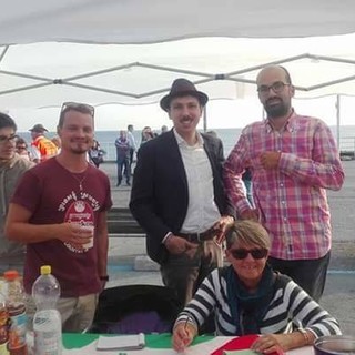 Albisola, il circolo Pd organizza l'asta benefica "CerAmica e non solo": esposte 8 opere di artisti del territorio