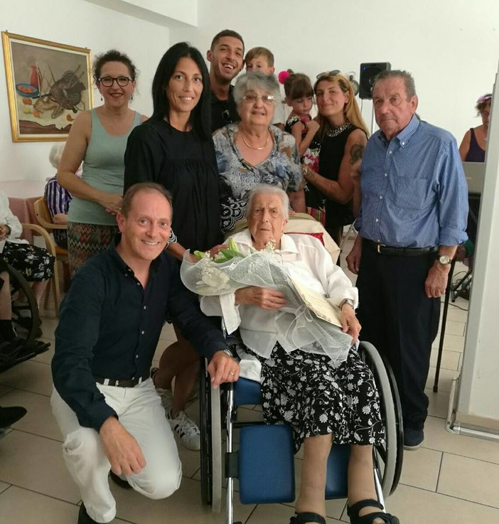 Andora e Alassio festeggiano Giuseppina Rotondo che oggi compie 100 anni