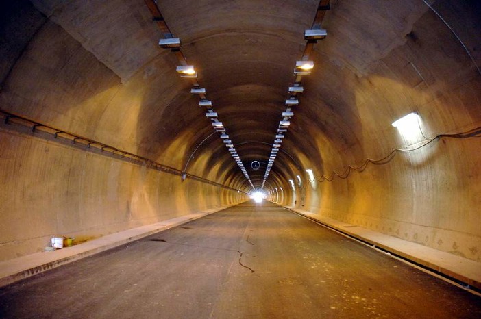 Dal 5 settembre chiusa al traffico la galleria di Altare: variazioni per i collegamenti tra entroterra e riviera