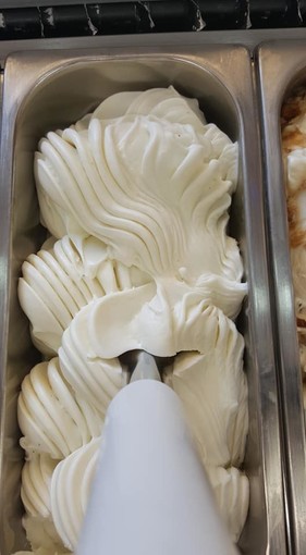 In estate con la seconda fioritura della Lavanda "Imperia" spazio agli artigiani gelatieri per il gelato alla Lavanda