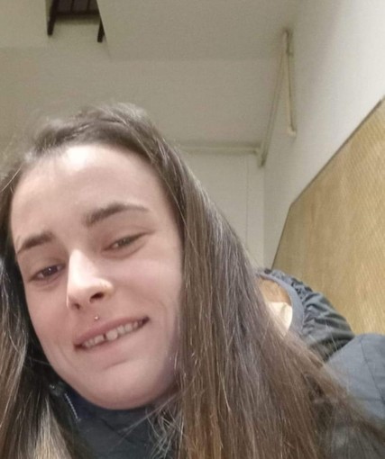 Varazze, l'appello per ritrovare Giulia nuovamente scomparsa: "Chi la vede chiami il 112" Varazze, l'appello per ritrovare Giulia nuovamente scomparsa: "Chi la vede chiami il 112"