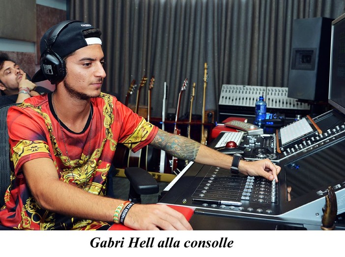 Da Alassio vola verso un maggiore successo Gabri Hell