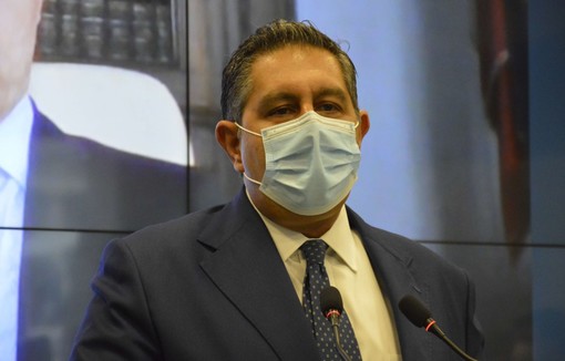Vaccini, Toti: "In settimana via alle terze dosi nelle Rsa, dalla prossima toccherà alla fascia over 80" Vaccini, Toti: "In settimana via alle terze dosi nelle Rsa, dalla prossima toccherà alla fascia over 80"