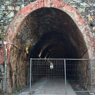 Varazze, chiusa una galleria in Lungomare Europa. Sindaco Pierfederici: "Lavori saranno eseguiti il prima possibile"