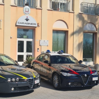 Albenga, cocaina e hashish nel circolo privato: arrestato il titolare