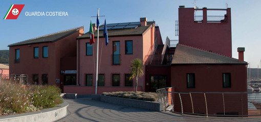 Sicurezza in mare, la Guardia Costiera emette la nuova ordinanza ed introduce la tavola "Sup Rescue"