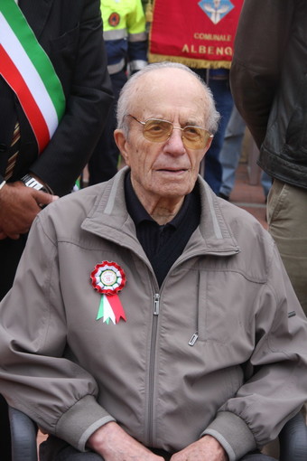 Tutta Arnasco saluta Dante Gallizia Tutta Arnasco saluta Dante Gallizia