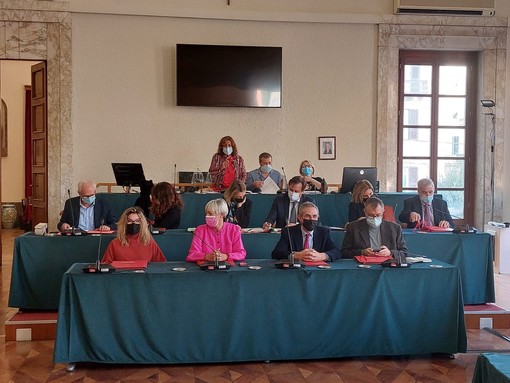 Savona, full immersion della Giunta per un bilancio del primo mese di mandato Savona, full immersion della Giunta per un bilancio del primo mese di mandato