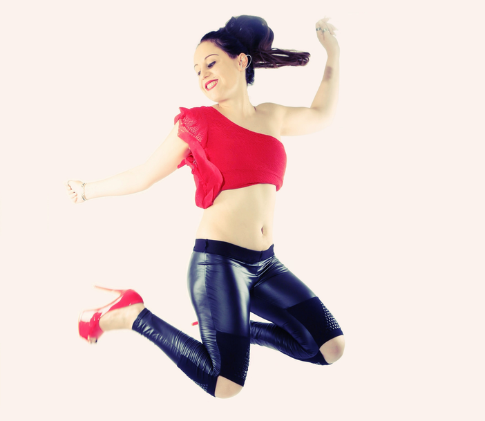 In uscita il nuovo singolo "Vola" della cantante cairese Mystic flaMe