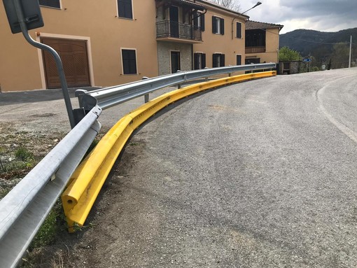 In Val Bormida arrivano i guardrail "salva-moto"