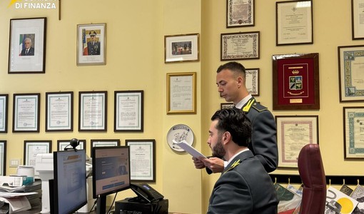 Cooperativa dei balneari nel mirino della Finanza: contestata evasione per oltre 900mila euro Cooperativa dei balneari nel mirino della Finanza: contestata evasione per oltre 900mila euro