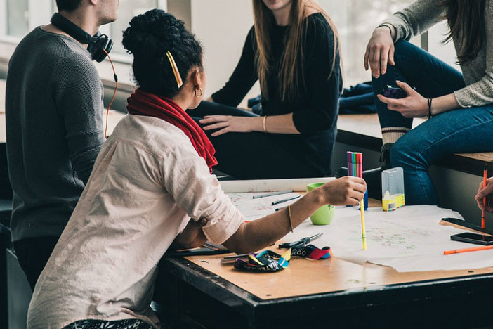 Un milione di euro ai piccoli comuni per sostenere i ragazzi seguiti dalle strutture socioeducative, Giampedrone: "Risorse potenziate per seguire le esigenze del territorio"