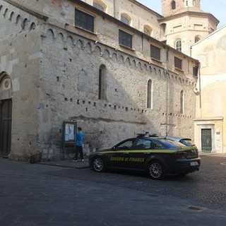 Conti della Caritas nel mirino della Guardia di Finanza, dove finivano i soldi dedicati alle adozioni a distanza?