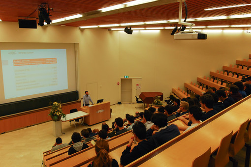 I Giovani per la Scienza visitano in Svizzera il Paul Scherrer Institute