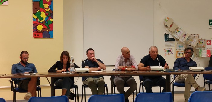 Presunti concorsi per favorire candidati, c'è serenità nell'assessore Brizzo: "Siamo tranquilli, aspettiamo le indagini" Presunti concorsi per favorire candidati, c'è serenità nell'assessore Brizzo: "Siamo tranquilli, aspettiamo le indagini"