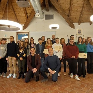Andora premia gli studenti meritevoli, 200 ragazzi a Tagliaferro