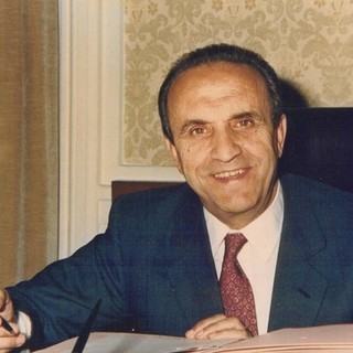 6 gennaio 1994, 28 anni fa moriva tragicamente il senatore Giancarlo Ruffino, originario di Millesimo 6 gennaio 1994, 28 anni fa moriva tragicamente il senatore Giancarlo Ruffino, originario di Millesimo