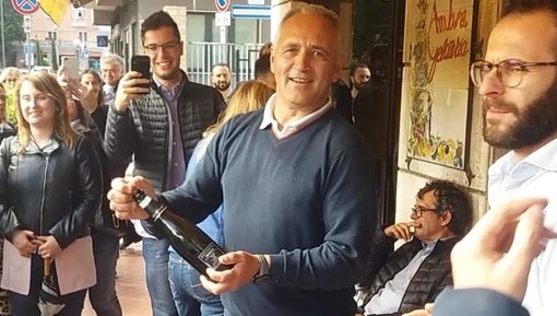 Albisola Superiore, il nuovo sindaco è Maurizio Garbarini (FOTO E VIDEO)