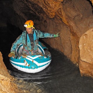 Venerdì a Cairo Montenotte-Le grotte della Val Bormida_Serata Grottesca