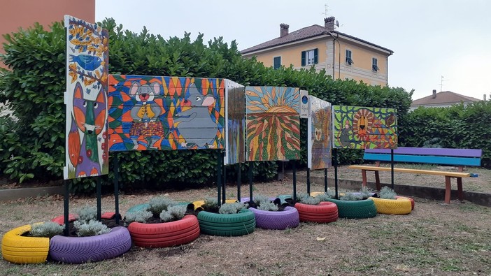 Carcare, il giardino di Villa Maura diventa un angolo colorato per bambini e adulti (FOTO)