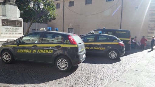 Il Comandante Generale della Guardia di Finanza Giorgio Toschi visita il Comando Regionale Liguria Il Comandante Generale della Guardia di Finanza Giorgio Toschi visita il Comando Regionale Liguria