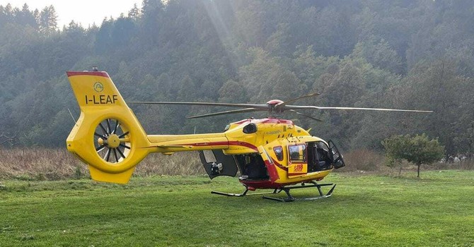 Tragedia a Calizzano, due persone investite da un'auto: muore una donna Tragedia a Calizzano, due persone investite da un'auto: muore una donna