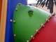 Vandali danno fuoco allo scivolo dei bambini: inagibile l'area giochi della Finanza a Finale