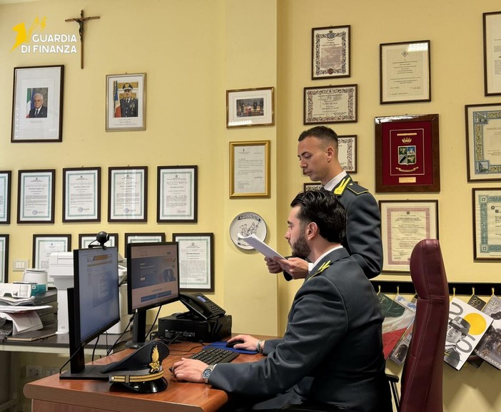 Cooperativa dei balneari nel mirino della Finanza: contestata evasione per oltre 900mila euro
