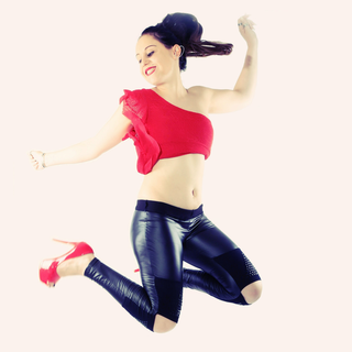 In uscita il nuovo singolo "Vola" della cantante cairese Mystic flaMe