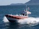Vado Ligure: gru si rovescia in mare, intervento della Guardia Costiera
