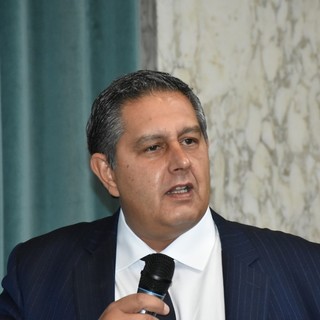 Emergenza Ucraina, Toti: "Già un centinaio i profughi che si sono rivolti al numero vede per i servizi dedicati a loro" Emergenza Ucraina, Toti: "Già un centinaio i profughi che si sono rivolti al numero vede per i servizi dedicati a loro"