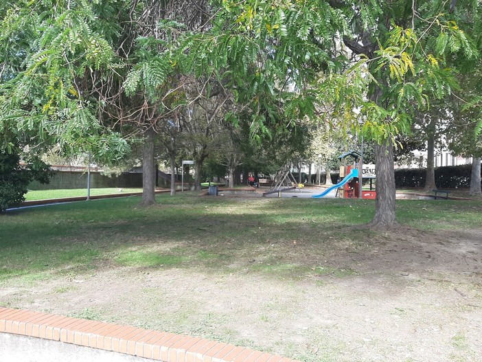 Nella foto: i giardini teatro della vicenda