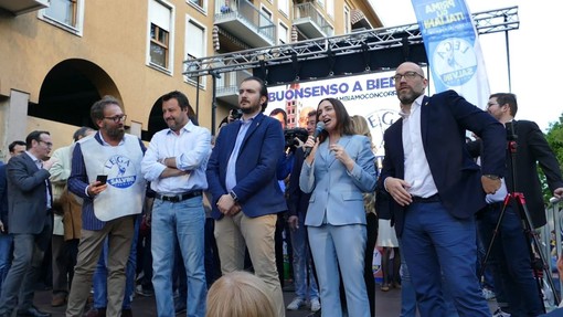 Gianna Gancia (Lega): "Le Europee del 26 maggio occasione storica per unire il Nord Ovest attraverso il voto popolare. La mia candidatura risponde a questo obiettivo" Gianna Gancia (Lega): "Le Europee del 26 maggio occasione storica per unire il Nord Ovest attraverso il voto popolare. La mia candidatura risponde a questo obiettivo"
