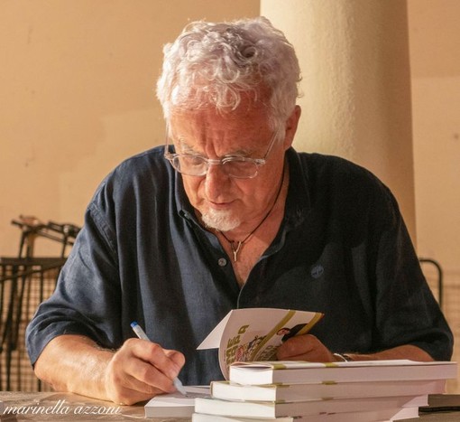Andora, anche Gino Rapa alla Festa delle erbe nel suggestivo borgo di Rollo Andora, anche Gino Rapa alla Festa delle erbe nel suggestivo borgo di Rollo