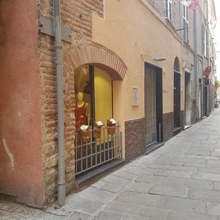 Rilasciati i ladri del "Ghota", Ciangherotti: "Colpa della depenalizzazione dei furti di Renzi, albenganesi votate no al referendum per mandarlo a casa"