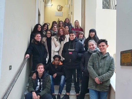 Il “Falcone” di Loano presenta “Un giorno al Museo” Il “Falcone” di Loano presenta “Un giorno al Museo”