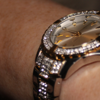 Bijoux e gioielli contraffatti, Ghiso: &quot;Un business illecito estremamente redditizio&quot;