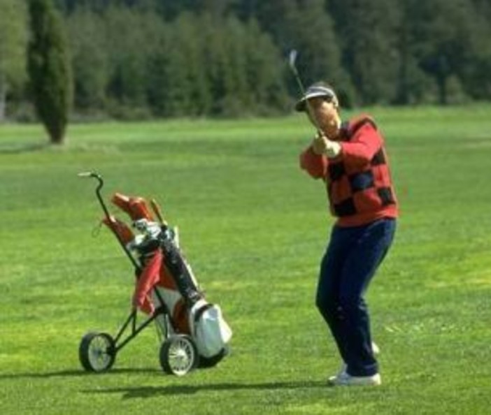 Golf, Federico Sila e Giulia Savastano bene a Garlenda Golf, Federico Sila e Giulia Savastano bene a Garlenda