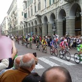 Savona, il 7 maggio arrivano Giro d'Italia e E-Bike: strade chiuse per tre ore e mezza