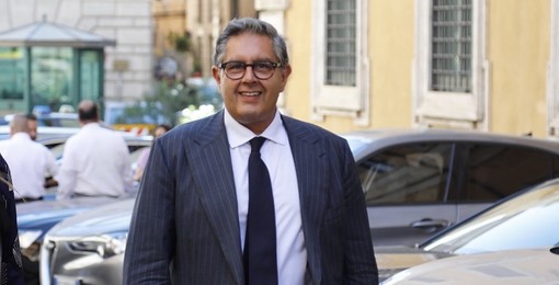Corruzione in Liguria, archiviata l'accusa di corruzione elettorale per Giovanni Toti Corruzione in Liguria, archiviata l'accusa di corruzione elettorale per Giovanni Toti