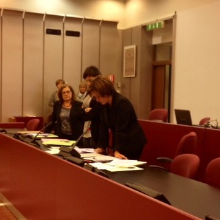 Palazzo Nervi in rosa, Monica Giuliano presta giuramento come Presidente: "La Provincia deve cambiare"